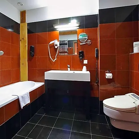 Hotel Spichrz 3*